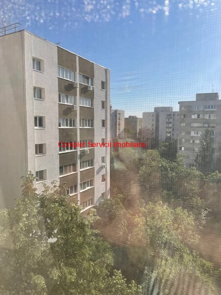 Drumul Taberei, Favorit